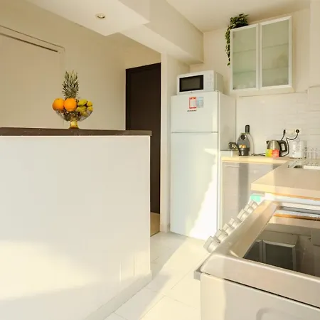 Terrace Ac Lift - Old Town | By Airnest Appartamento *